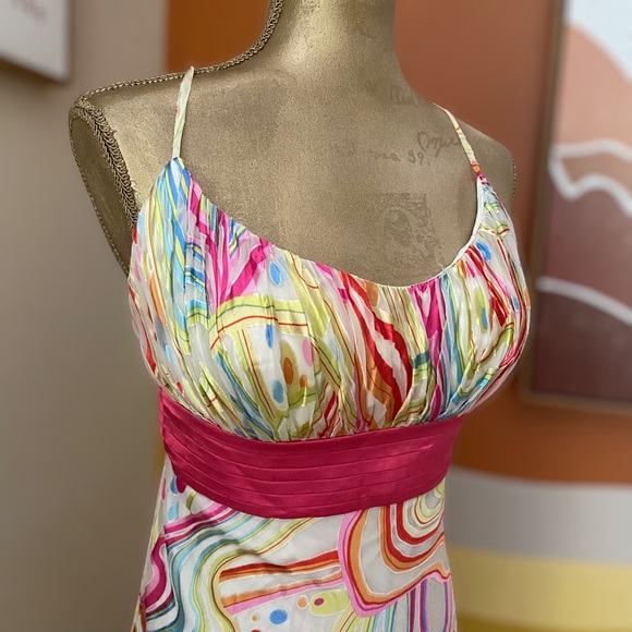 La Femme Retro Formal Prom Gown - Picture 4 of 5